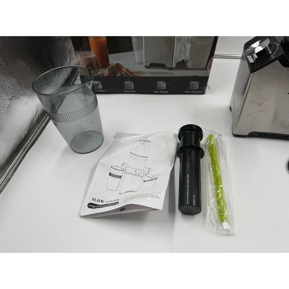 Cold Press Juicer, Wide Feed Chute Juicer Machines, Stainless Steel Slow Mast...